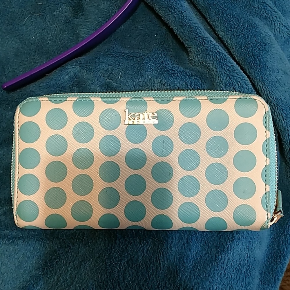 Kate Landry wallet